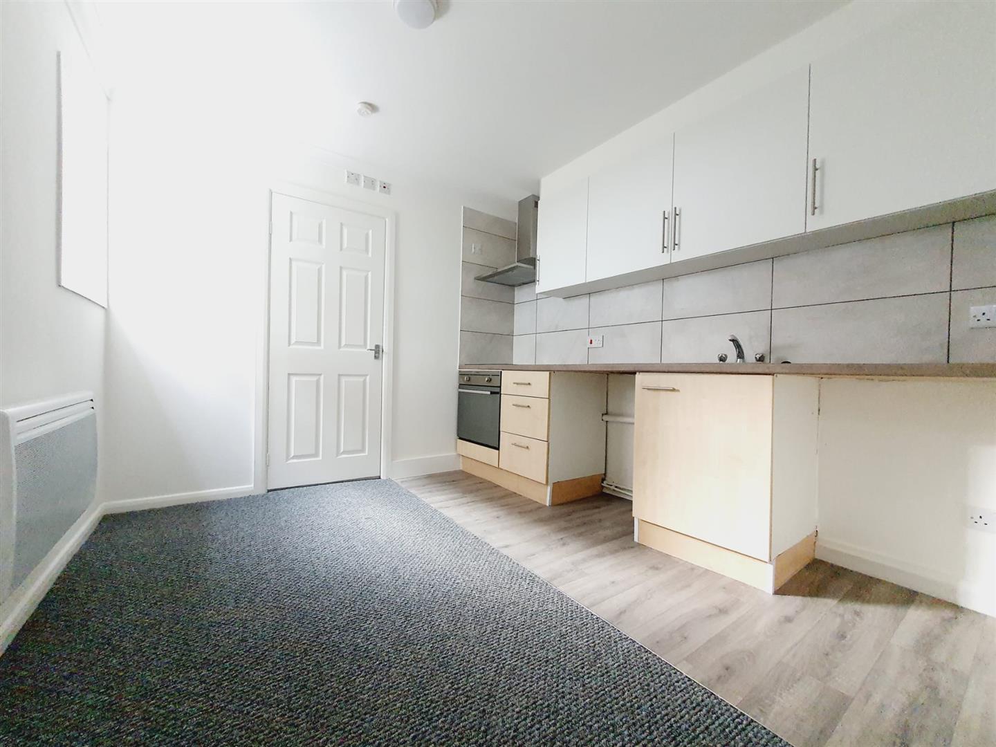 Godstone Road, Whyteleafe Sunshine Estates