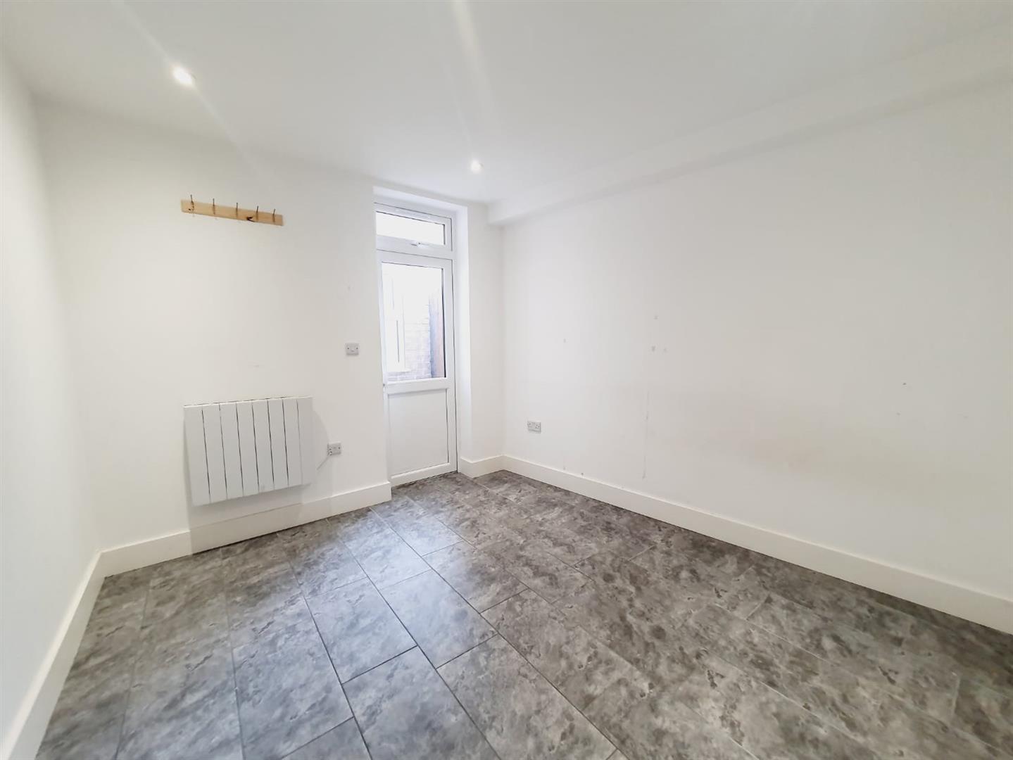 Black Boy Lane, London N15 Sunshine Estates