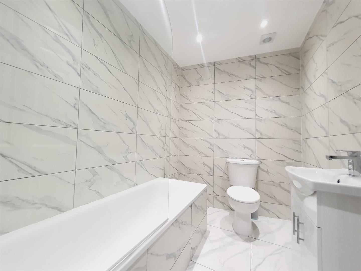 Black Boy Lane, London N15 Sunshine Estates