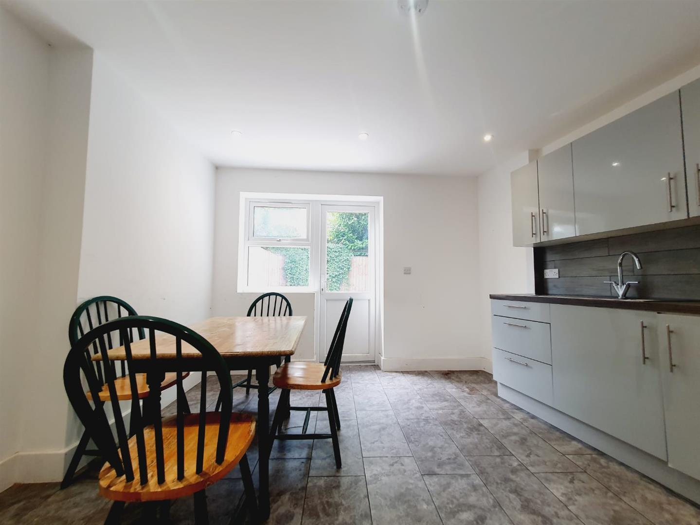 Black Boy Lane, London N15 Sunshine Estates